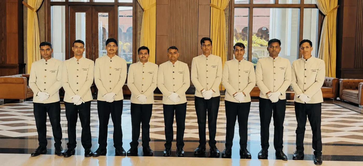 Professional Waiter & Butler Services in India | Event Hospitality Staff by ButlerKart